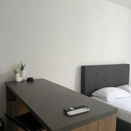6 Apartamento *